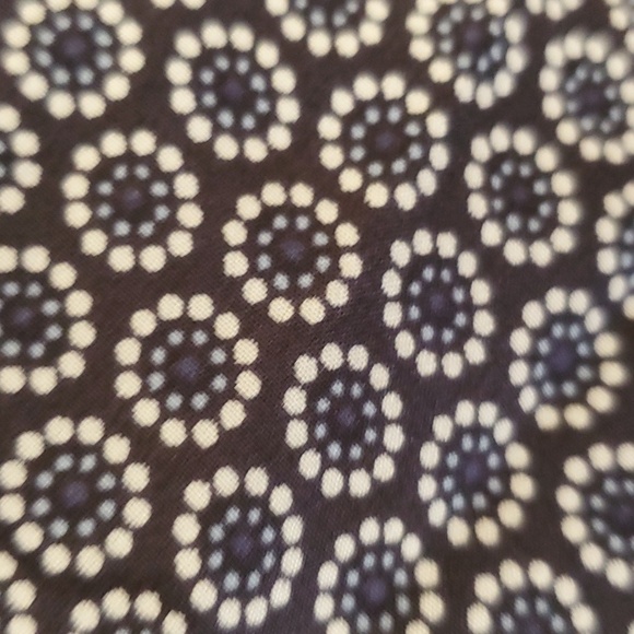 Lands' End 100% Silk skirt - Picture 3 of 8